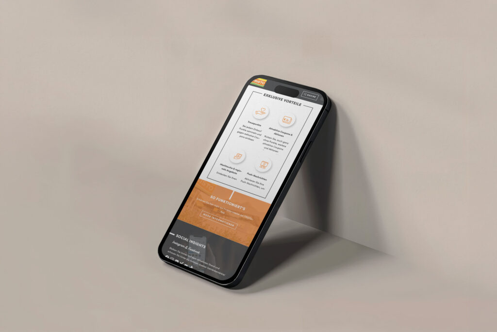 Smartphone mit mobiler Darstellung der FRISTO Website mit Vorteilen und Funktionen